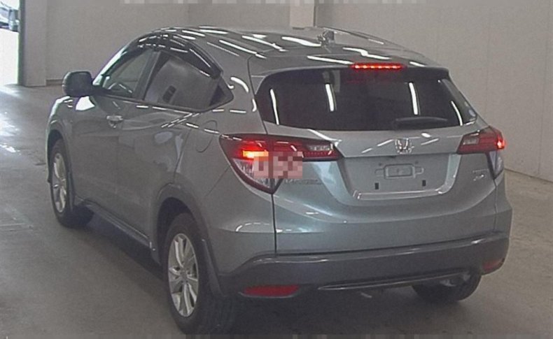 HONDA VEZEL HYBRID X 2014