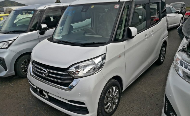 NISSAN DAYZ ROOX X 2019