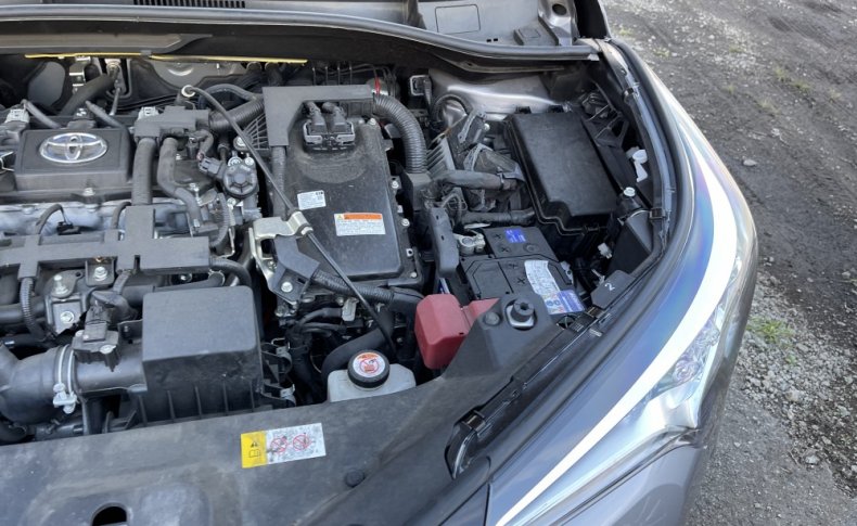 TOYOTA C-HR HYBRID S 2018