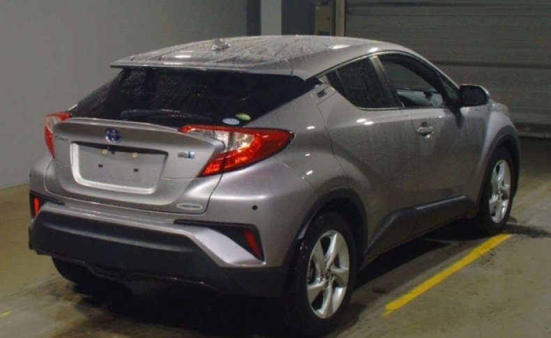 TOYOTA C-HR HYBRID S 2018