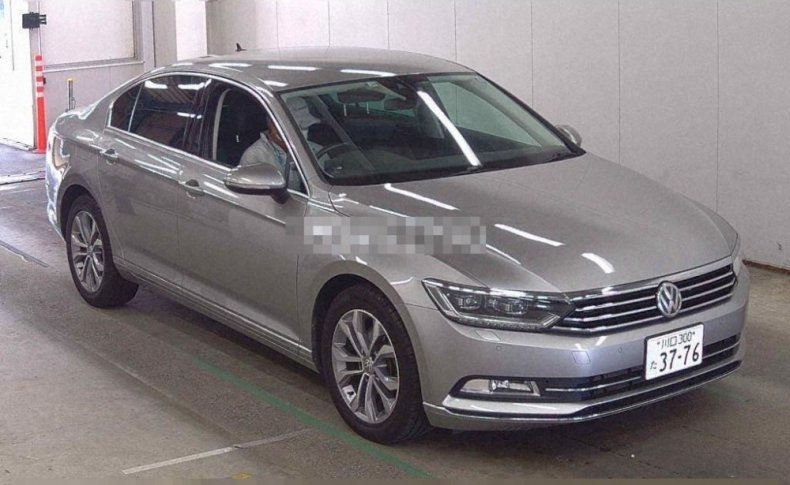 VOLKSWAGEN PASSAT HIGH LINE 2015