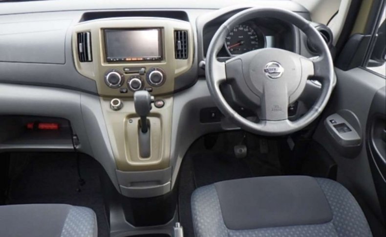 NISSAN NV200 Premium GX-2R 2015