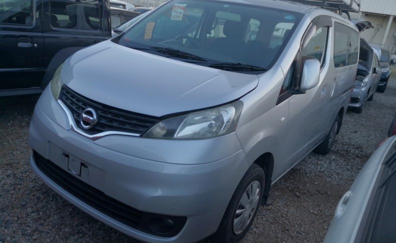 NISSAN NV200 16X-2R 2011