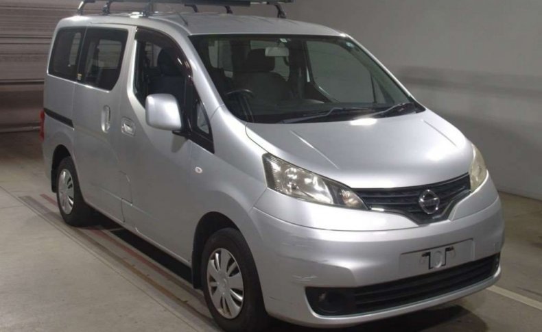 NISSAN NV200 16X-2R 2011