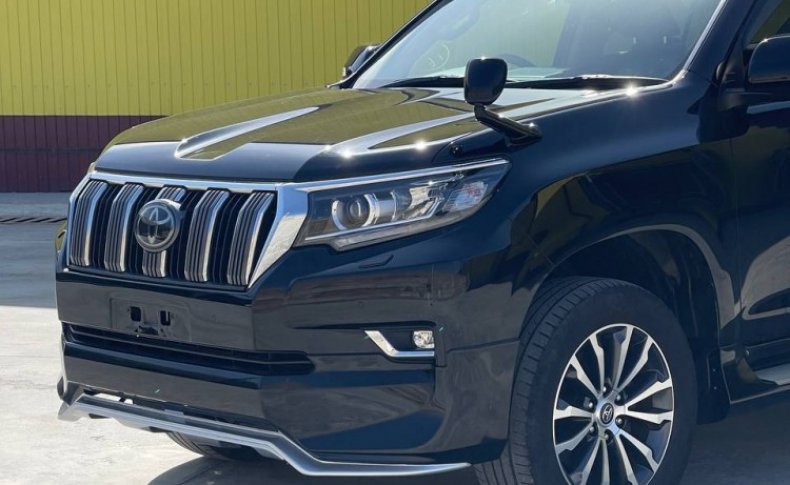 TOYOTA LAND CRUISER PRADO TX LEATHER PACKAGE 7-SEATER 2017