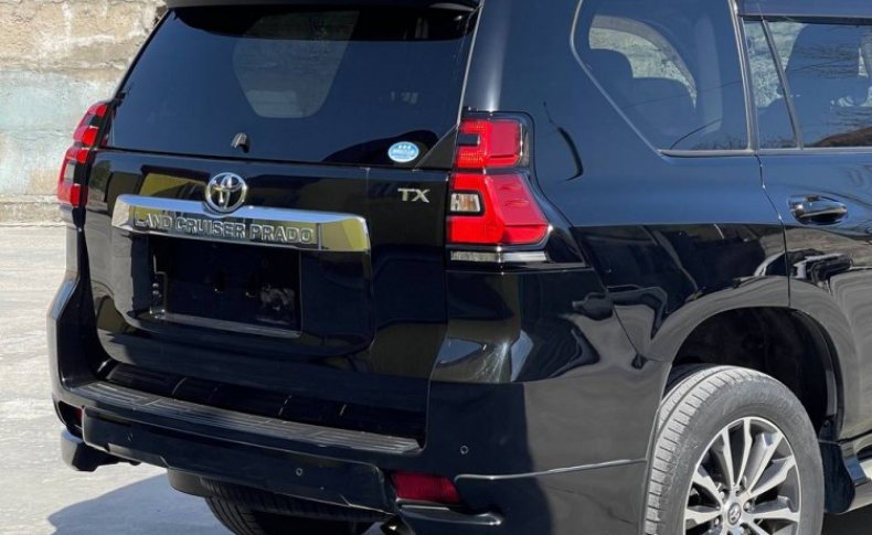 TOYOTA LAND CRUISER PRADO TX LEATHER PACKAGE 7-SEATER 2017