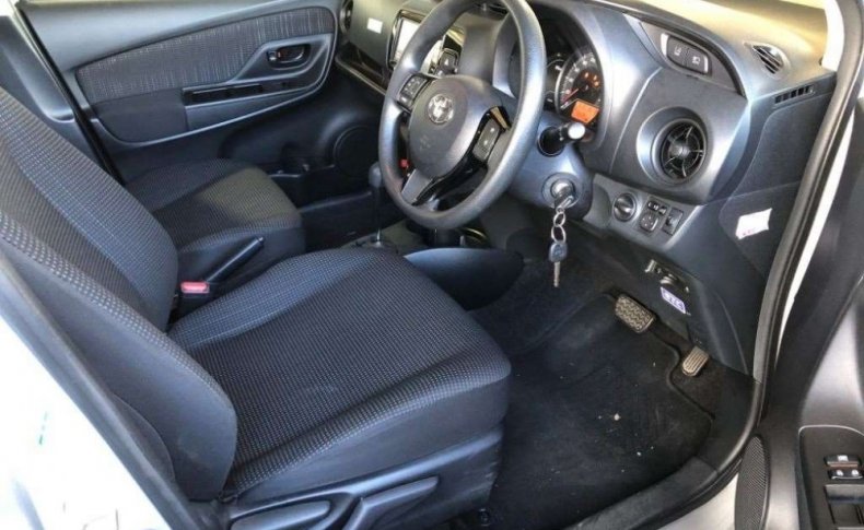 TOYOTA VITZ F 4WD 2019