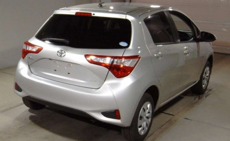 TOYOTA VITZ F 4WD 2019