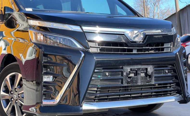 TOYOTA VOXY ZS KIRAMEKI II 2019