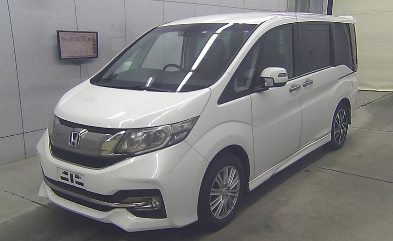 HONDA STEPWGN COOL SPIRIT 7-SEATERS 2015