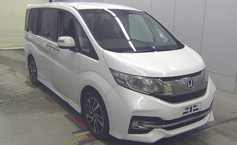 HONDA STEPWGN COOL SPIRIT 7-SEATERS 2015
