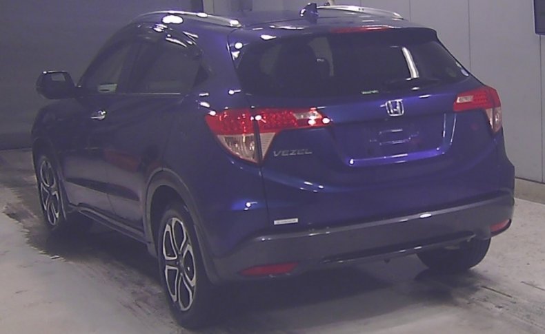 HONDA VEZEL S 2014