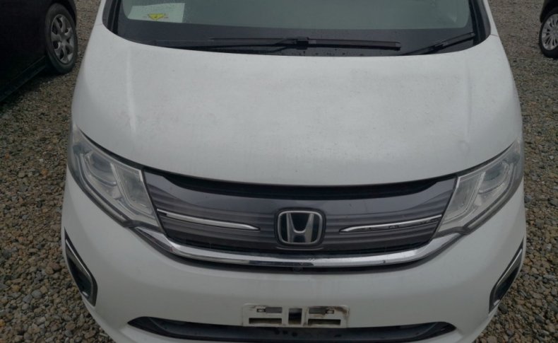 HONDA STEPWGN G EX 8 Seaters 2015