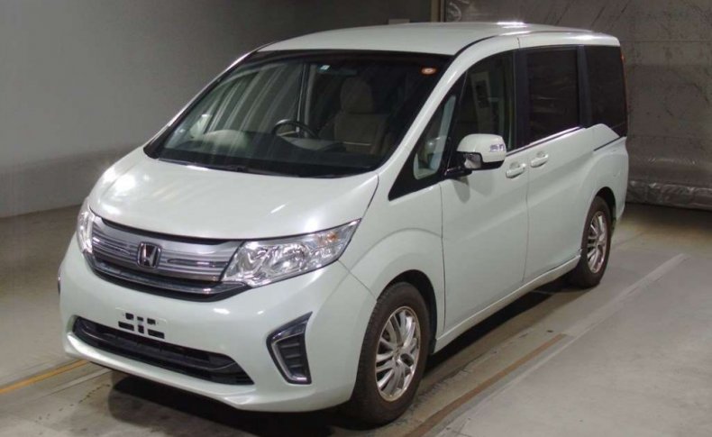 HONDA STEPWGN G 8-SEATERS 2016