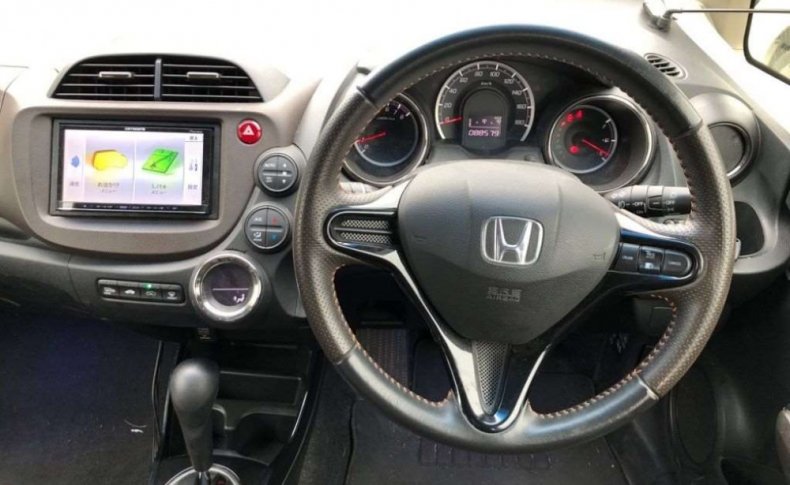 HONDA FIT SHUTTLE 15X L Package 4WD 2011