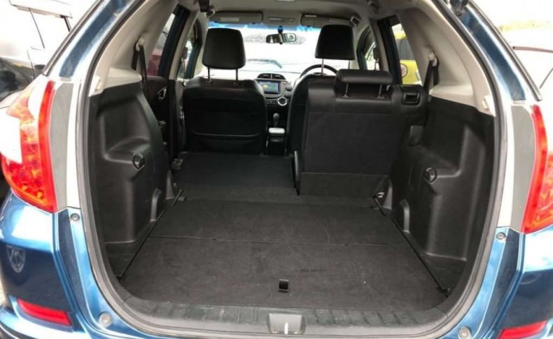 HONDA FIT SHUTTLE 15X L Package 4WD 2011