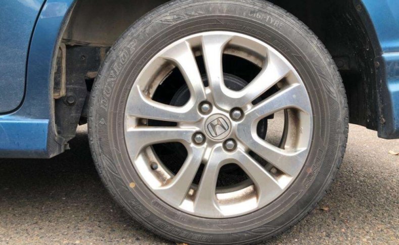 HONDA FIT SHUTTLE 15X L Package 4WD 2011
