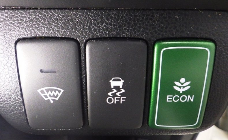 HONDA FIT SHUTTLE 15X Fine Line 2012