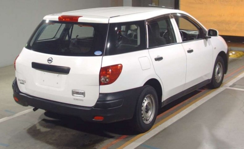 NISSAN AD VE 2019