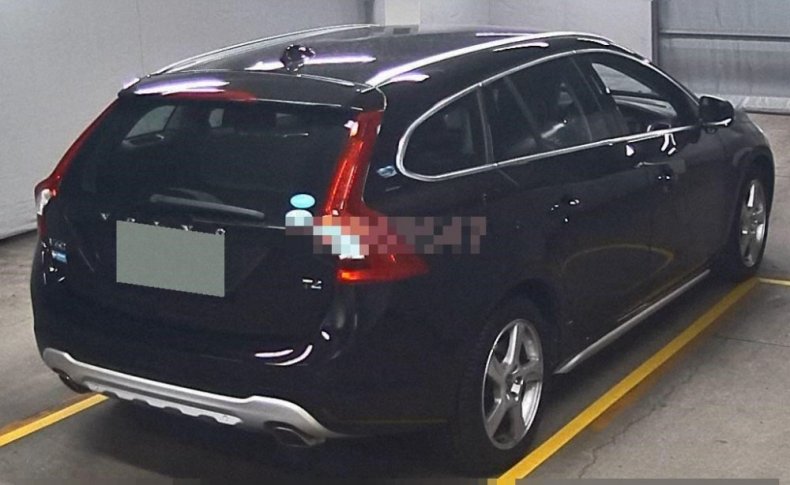 VOLVO V60 LIMITED 2013