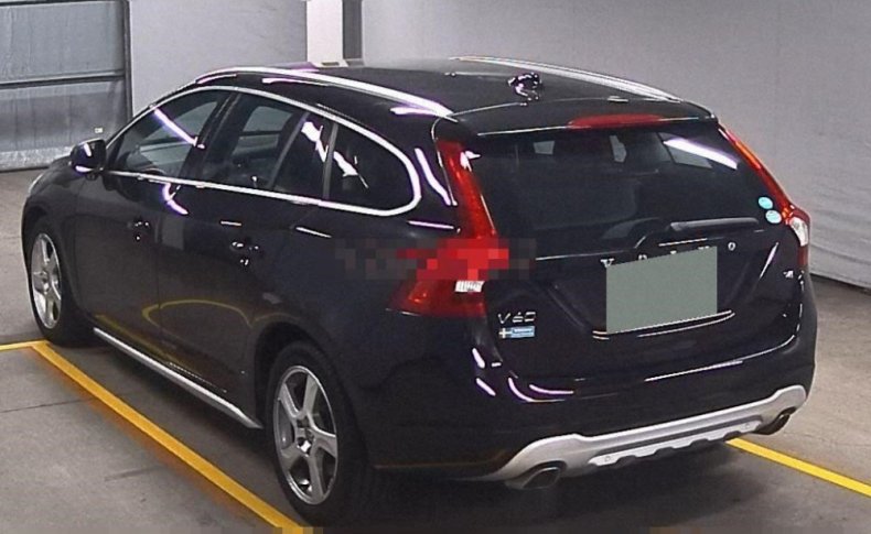 VOLVO V60 LIMITED 2013