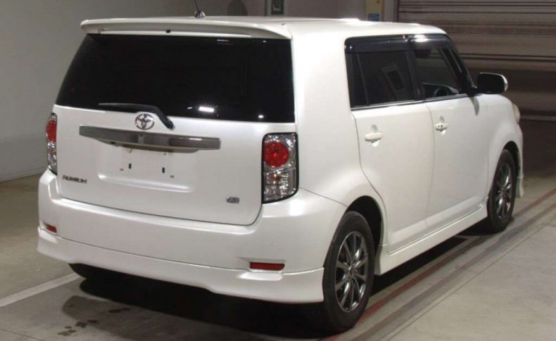 TOYOTA COROLLA RUMION 1.5G ON B LIMITED 2014