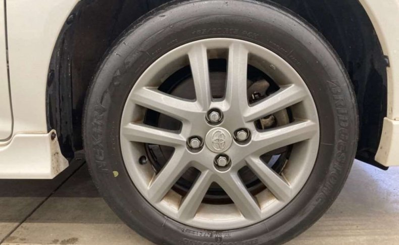 TOYOTA COROLLA FIELDER 1.5G Aero Tourer - WxB 4WD 2013