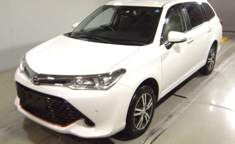 TOYOTA COROLLA FIELDER 1.5G Plus ﾚｯﾄﾞ 4WD 2016