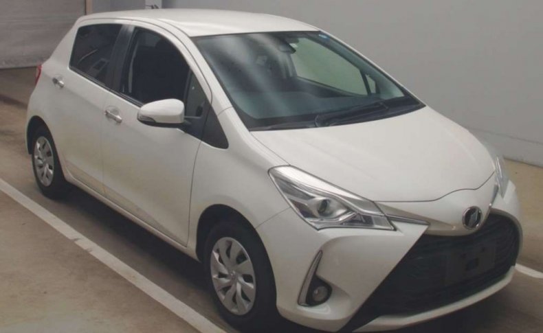 TOYOTA VITZ F Safety - Edition 3 2019