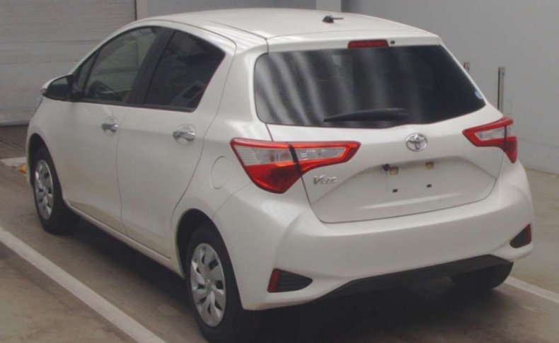 TOYOTA VITZ F Safety - Edition 3 2019