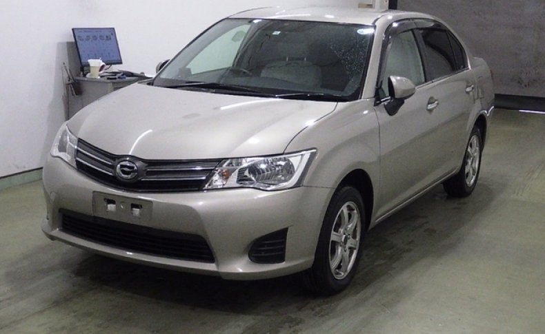 TOYOTA COROLLA AXIO 1.5 G 4WD 2012