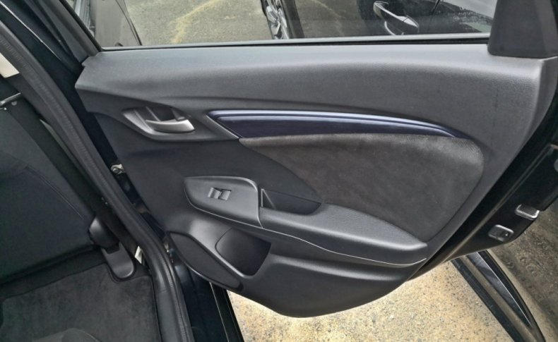 HONDA SHUTTLE G 2015