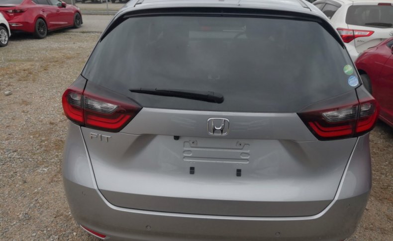 HONDA FIT Basic 4WD 2020