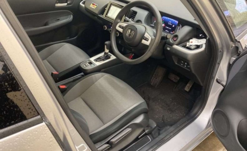 HONDA FIT Basic 4WD 2020