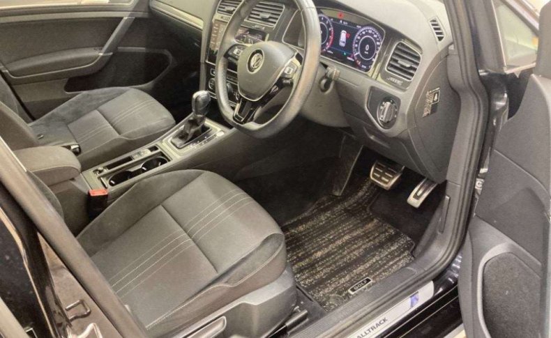 VOLKSWAGEN GOLF ALLTRACK 4WD 2019