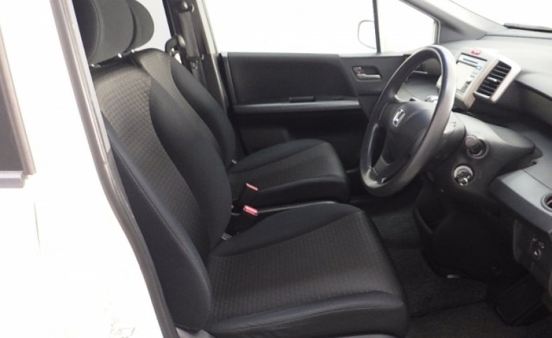 HONDA FREED SPIKE G Aero 2011
