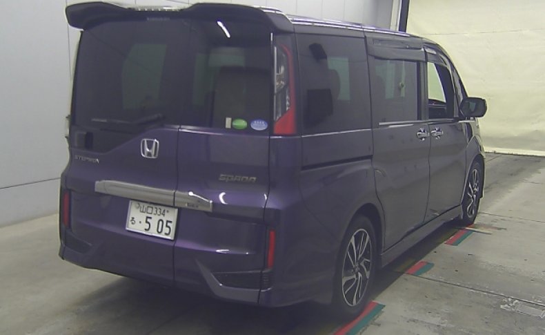 HONDA STEPWGN SPADA COOL SPIRIT 2015