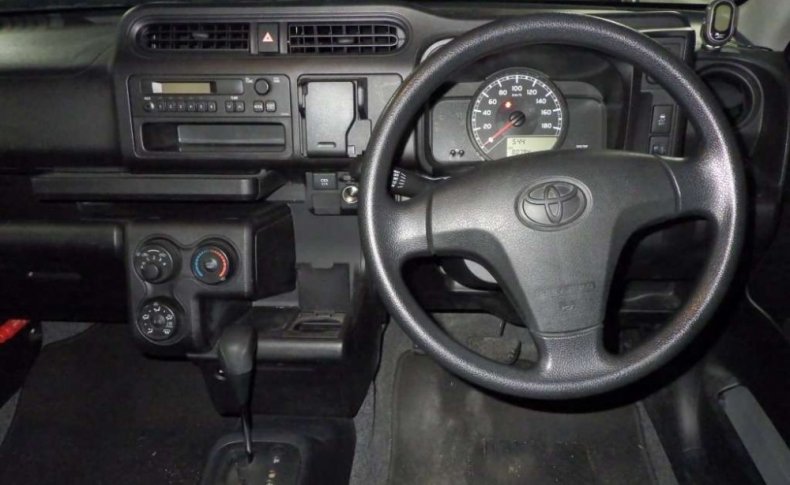 TOYOTA PROBOX DX 2019