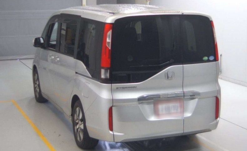 HONDA STEPWGN G EX 2016