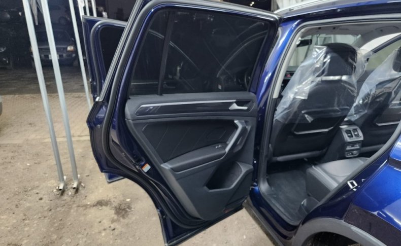VOLKSWAGEN TIGUAN WVGZZZ5NZLW315679 2019