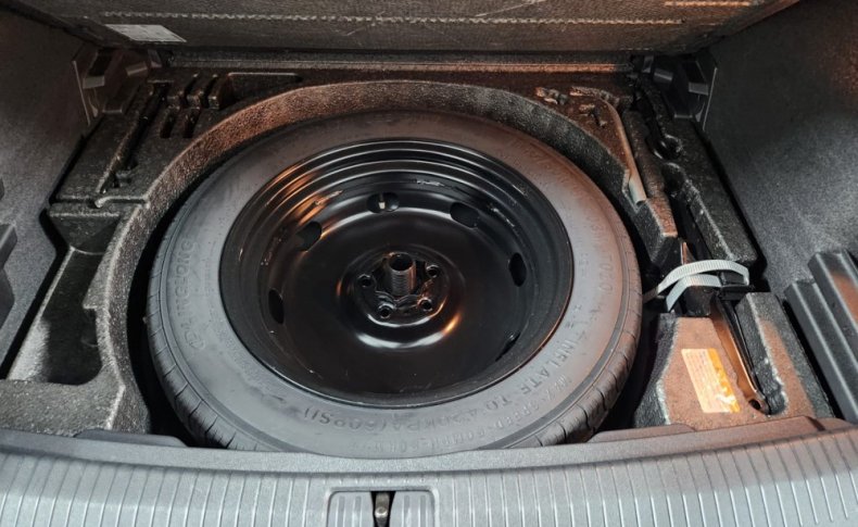 VOLKSWAGEN TIGUAN WVGZZZ5NZLW315679 2019