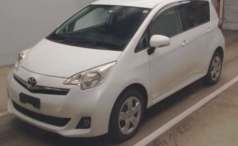 TOYOTA RACTIS G 4WD 2011