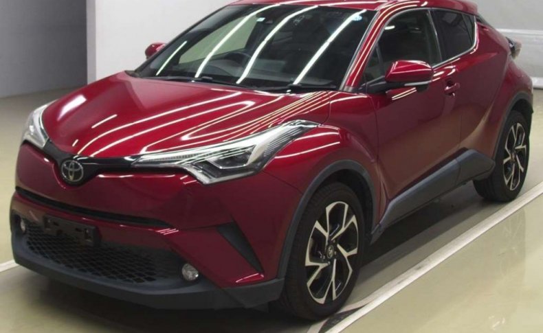 TOYOTA C-HR G-T 4WD 2016
