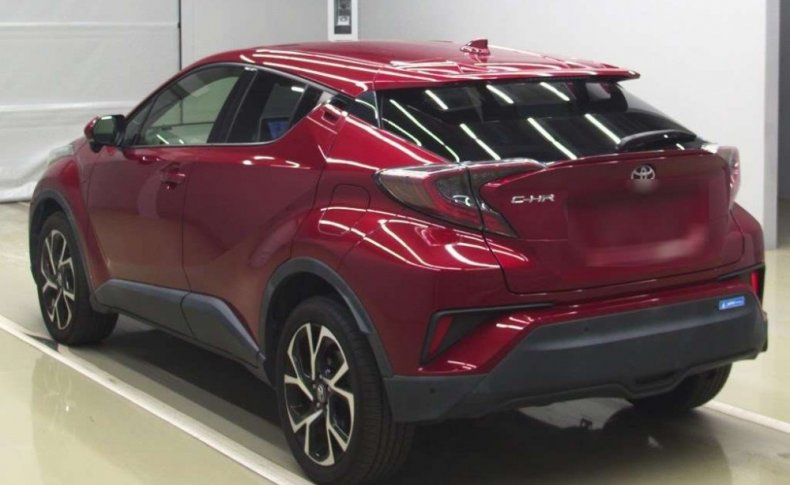 TOYOTA C-HR G-T 4WD 2016