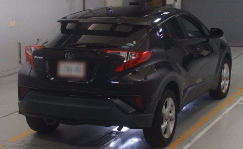 TOYOTA C-HR S-T 4WD 2016