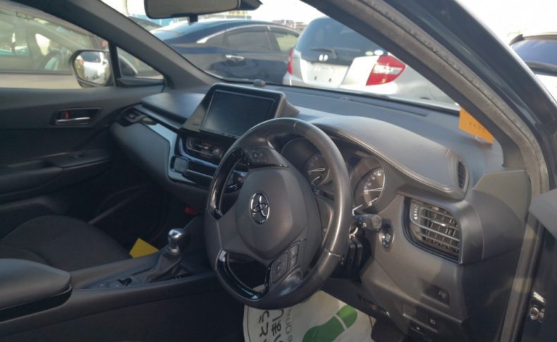 TOYOTA C-HR S-T 4WD 2016