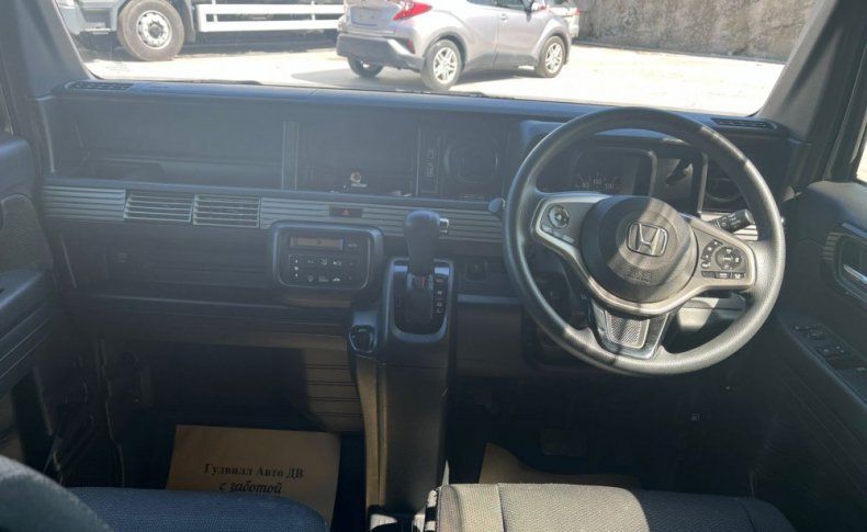 HONDA N-VAN 4WD + STYLE FAN HONDA SENSING HIGH ROOF 2019