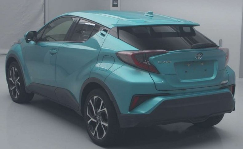 TOYOTA C-HR G-T 4WD 2016