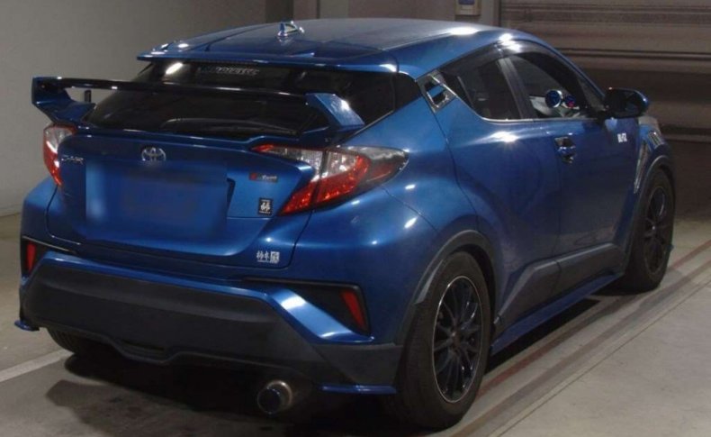 TOYOTA C-HR S-T 4WD 2017