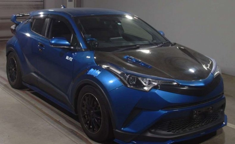 TOYOTA C-HR S-T 4WD 2017